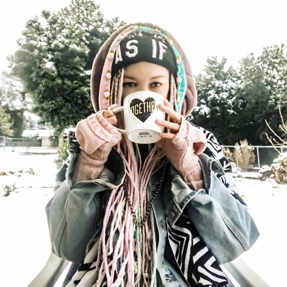 Meet your posher - Picture 7 of 8